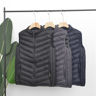 Middle-aged and old men's light waistcoat men's cold protection father's plus size light cotton coat men's waistcoat warm