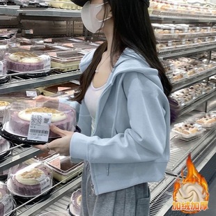 Короткая куртка женская весна и осень 2025 новый свитер с капюшоном
