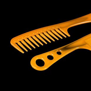 Cross-border exclusive cowhide comb three-piece set discount continuous beef tendon comb small comb hair comb hairdressing hotel comb manufacturer approval