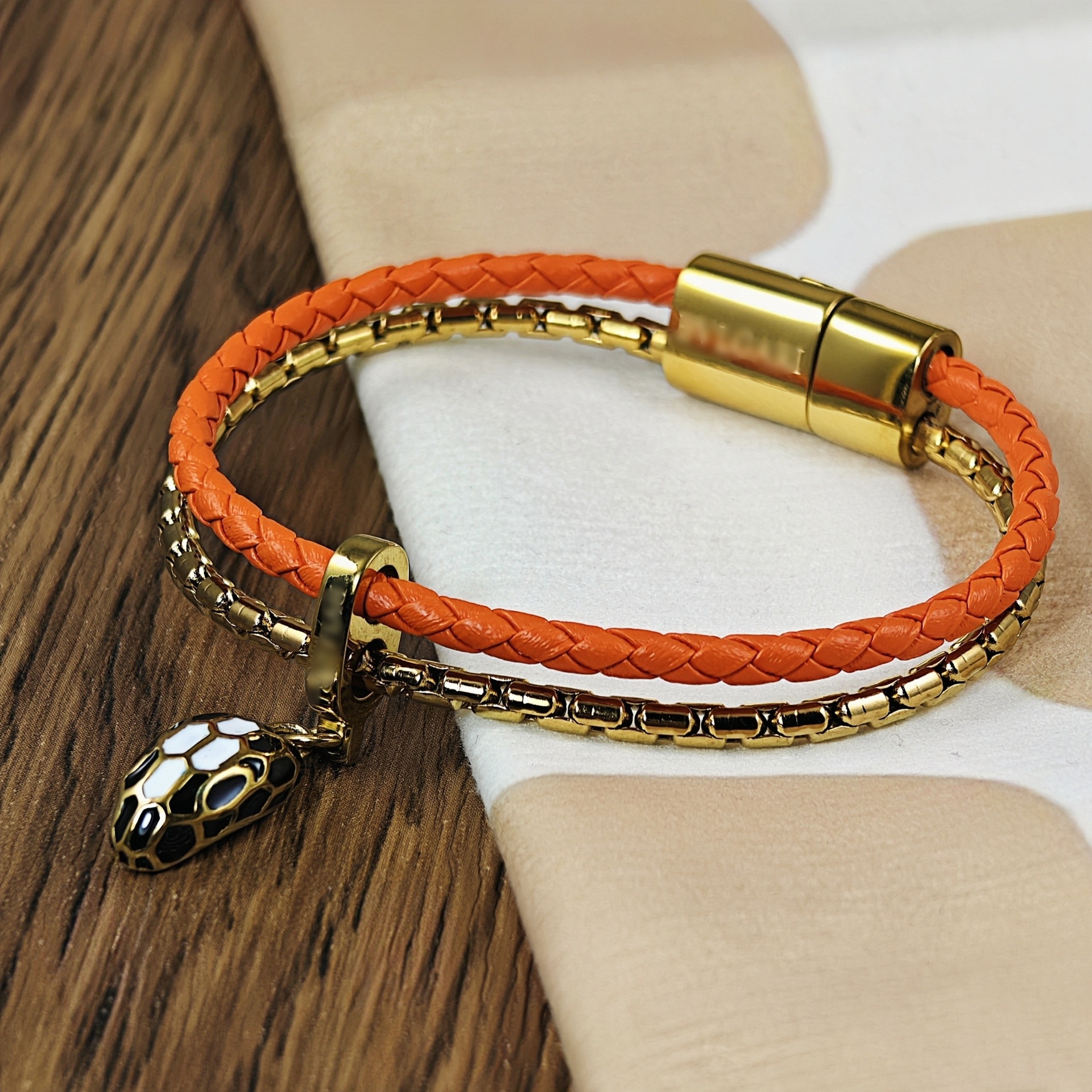 New 25 Years Classic Snakehead Calfskin Woven Leather Rope Double Layer Bracelet Enamel Snakehead Men and Women Couples High-end Sense