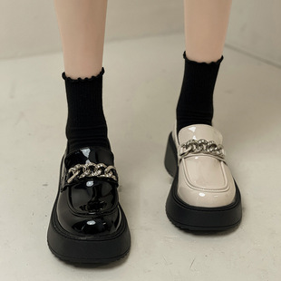 Customized Mid-Calf Socks with Mary Jane Shoes Ins Sweet Style Zhejiang Zhuji White Leather Shoes with Skirts in Summer
