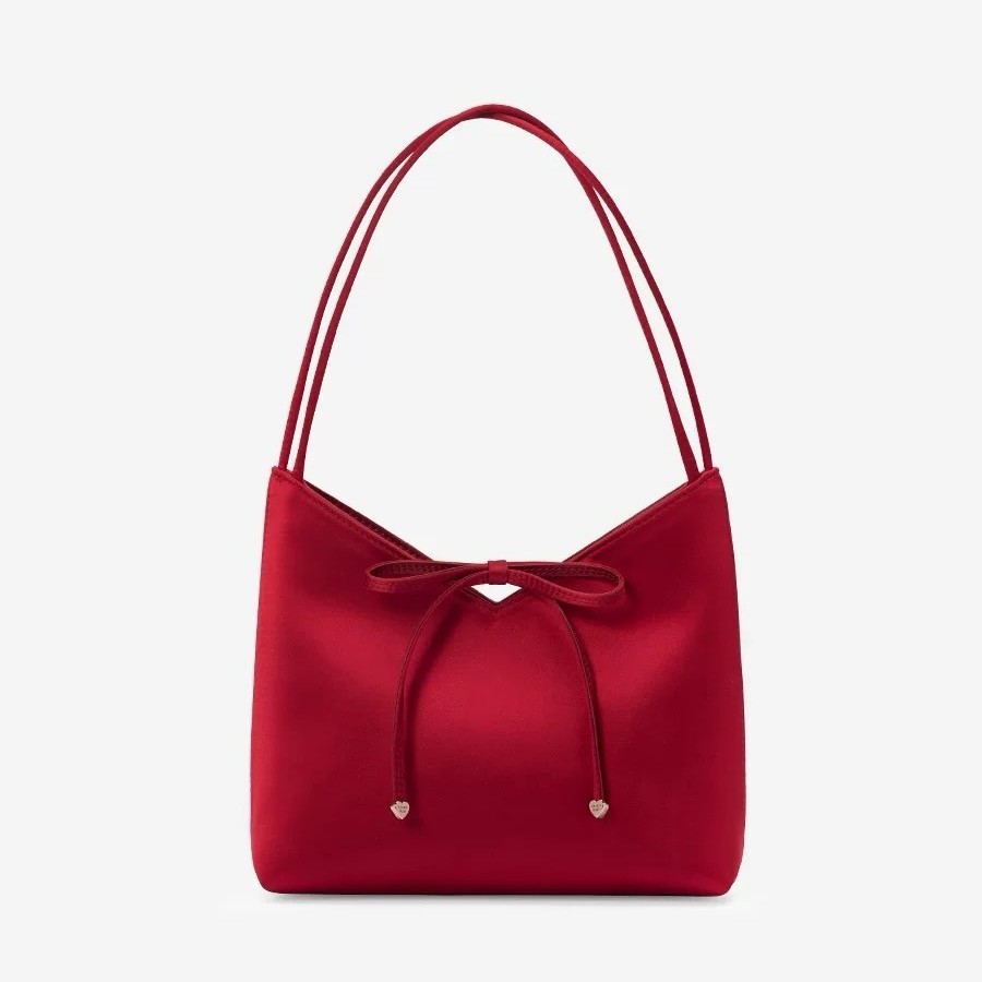 Niche design handbags for women, new spring/summer 2026 style, small tote bags, wedding bags, underarm bags, women's bags, red bags.