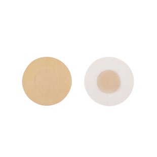 Disposable plum blossom breast patch disposable non-woven chest patch anti-light nipple patch invisible seamless chest patch wholesale