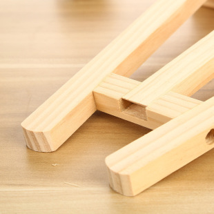 Wooden tripod desktop display rack round head bracket oil easel solid wood art small easel manufacturers in stock wholesale