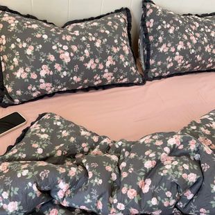 French cotton double-layer yarn agaric lace four-piece set mother and infant grade cotton gauze children's student dormitory three-piece set
