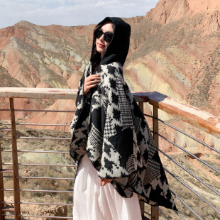 Outdoor play photography fashion wear comfortable breathable warm outer shawl casual all-match personalized hooded cape