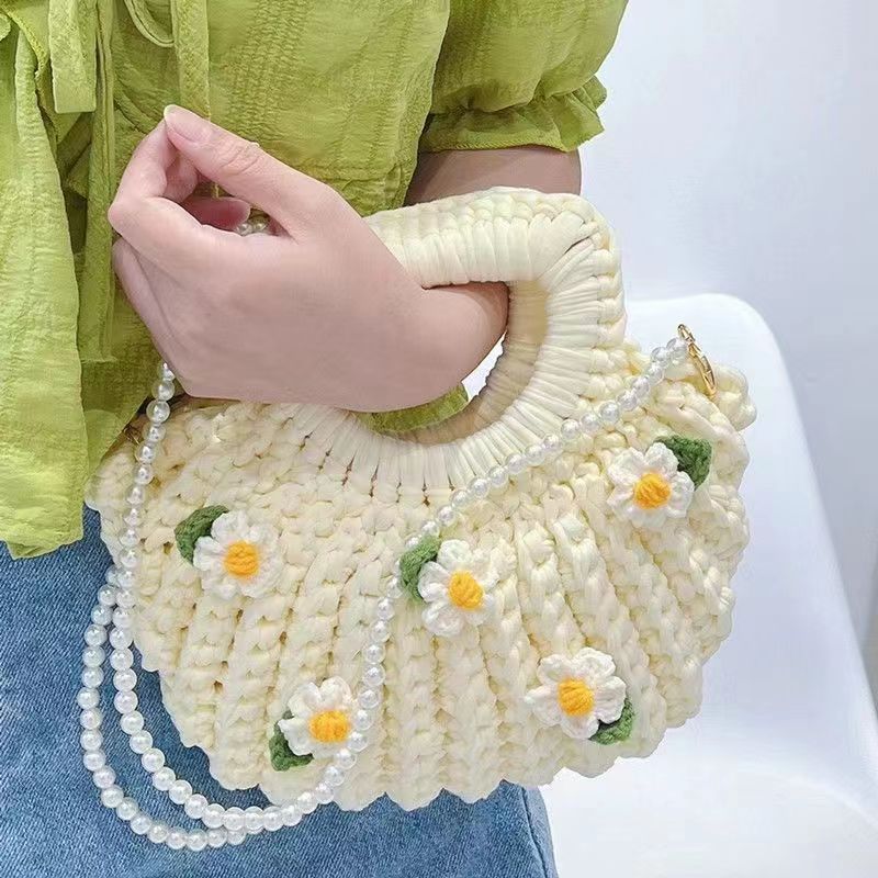 DIY hand-knitted bag, gardenia seashell bag material kit, a gift for best friend/girlfriend, yarn ball, fine spinning.