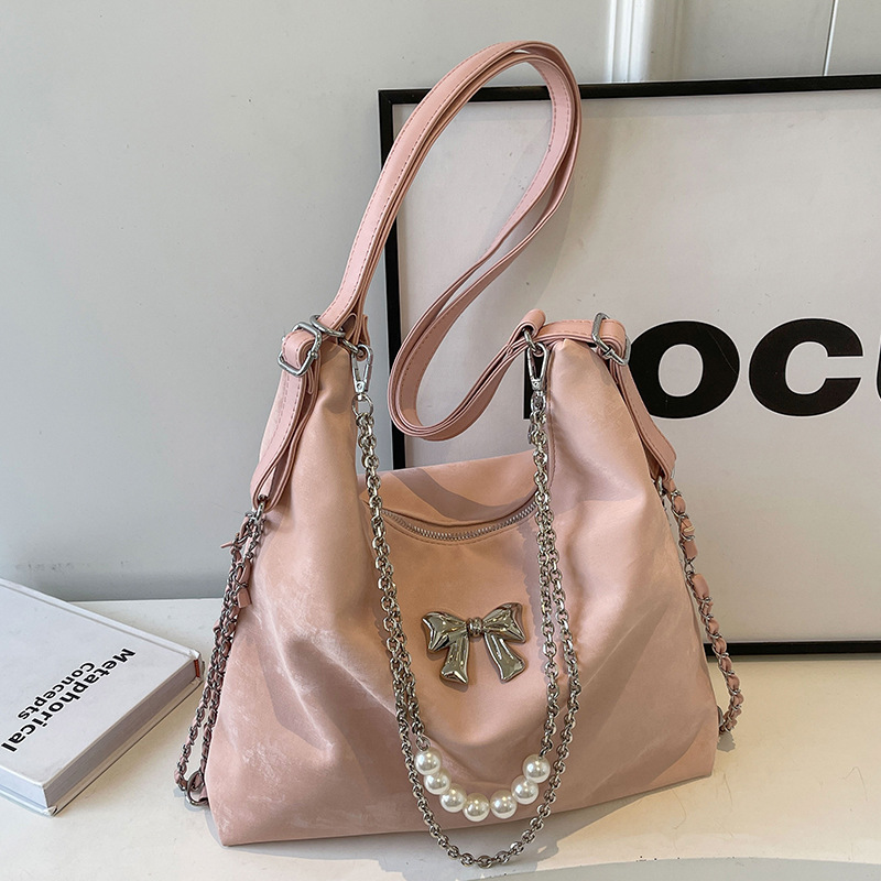 2026 New Fashionable and Luxurious Underarm Bag, Versatile for Commuting, Large Capacity, High-Quality Pearl Chain Student Shoulder Bag