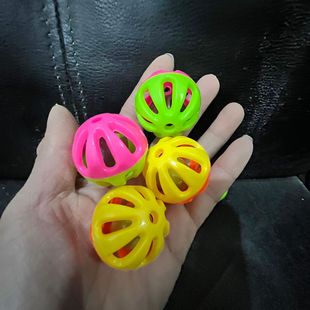 3. 5cm two-color Bell with shell plastic Bell plush toy Bell rattle accessories plastic toy accessories