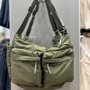 Simple Large-Capacity Sports Style Casual Shoulder Bag for Men and Women, Single Shoulder Crossbody Bag, Multi-Pocket Waterproof Nylon Bag