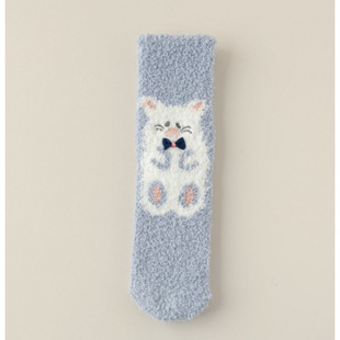 Autumn and Winter Coral Fleece Socks Women's Cartoon Bear Socks Women's Home Floor Socks Sleeping Women's Socks Thickened Warm Mid-tube Socks