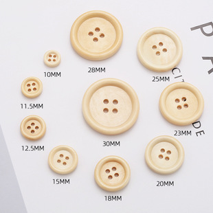Natural Wood Buttons Thin Edge Four Eyes Wooden Buttons Children's Handmade DIY Garment Accessories Round Log Buttons