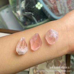 Natural crystal snowflake Ghost crystal with shape accessories uncertain bare stone pink white clean snow scene Ghost crystal
