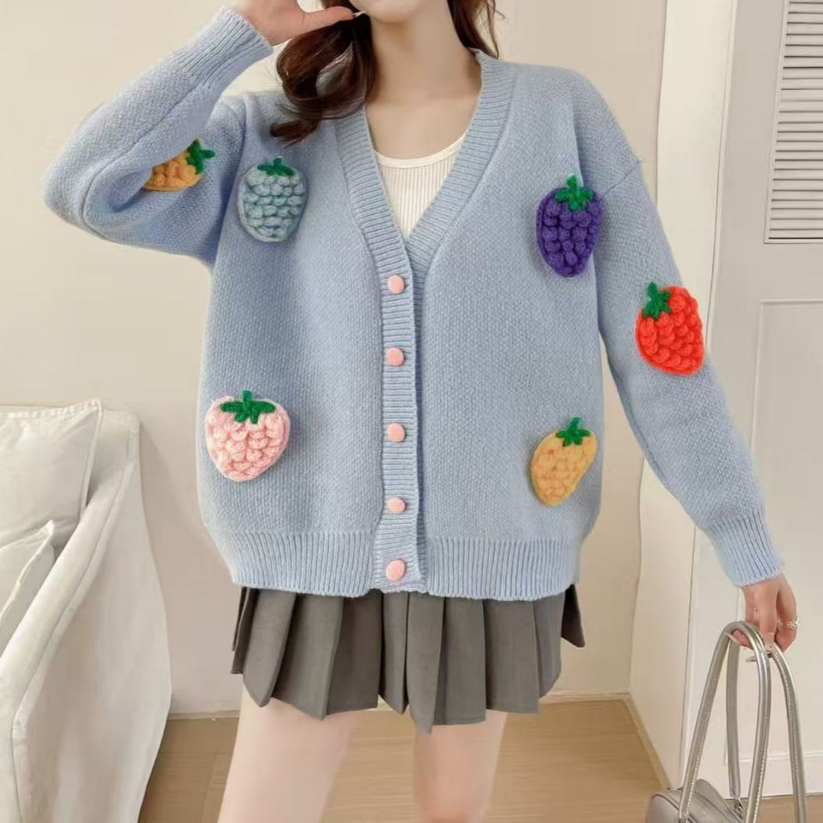 Autumn/Winter 2025 New Three-Dimensional Strawberry Handmade Embroidery High-End Cardigan Korean Design Heavy Knit Wool