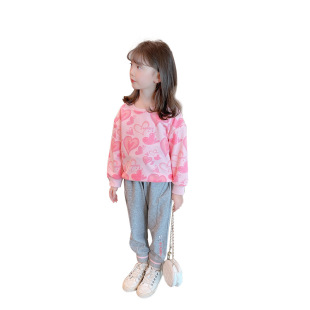 2022 new Korean children's clothing girl's western style love pullover children's autumn long sleeve top girl's sweater spring and autumn