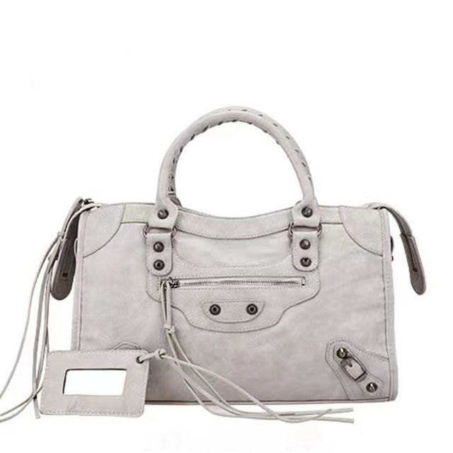 Cross-border women's handbags, crossbody bags, mini Q-version small to medium size tassel women's motorcycle bags, handbags, shoulder bags.