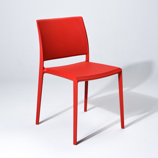 Nordic designer chair dining chair wholesale household living room leisure plastic back chair dining room hotel stool stacked