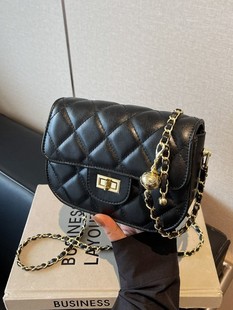 Exterior Single 2025 Popular Chain Spring and Summer Crossbody Bag Women's Fashion Niche Small Square Bag High-end Chanel Style Rhomboid Bag