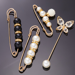 Europe and the United States cross-border new flower butterfly black and white imitation pearl rhinestone pin pin fixed anti-light buckle wholesale
