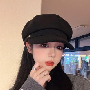 New arrival beret women's autumn and winter face-showing duckling tongue octagonal cap big head circumference French retro black newsboy hat tide