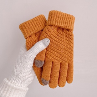 Autumn and winter new touch screen knitted warm gloves cute cartoon fawn jacquard outdoor riding gloves wholesale
