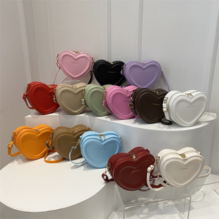 Indentation 2024 Winter Popular Sweet Love Bag Fashion Personality Cute Shoulder Crossbody Bag Trendy Bag