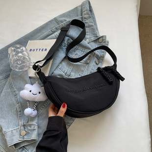 Fashionable Dumpling Bag Women's Simple Casual Lightweight Shoulder Bag Niche Design All-match Student Crossbody Bag Women