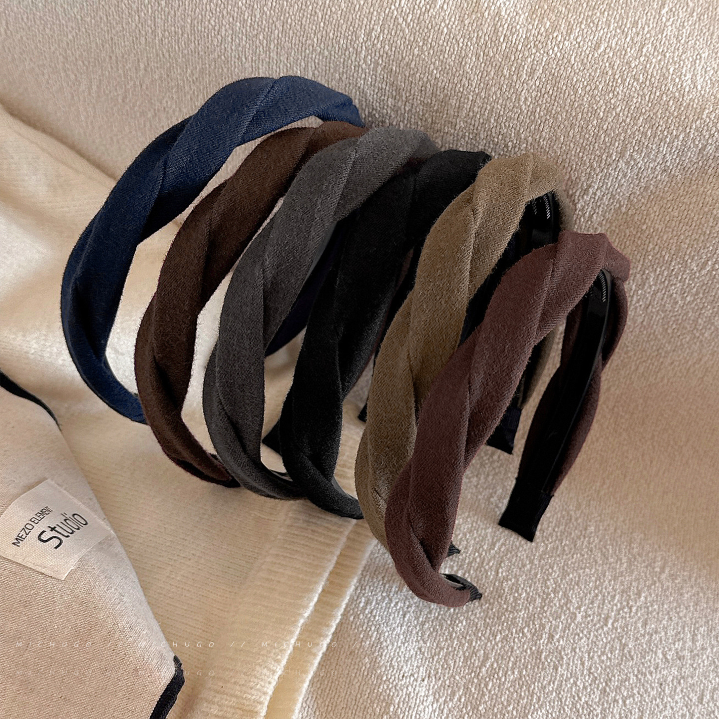 Dark-Colored Braided Headband for Women, Early Autumn New Style, Versatile Hair Accessory for Going Out, Korean-Style Elegant Hairpin