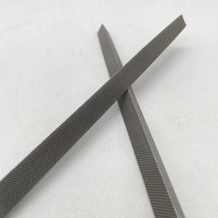 Factory wholesale triangle file 4 inch 5 inch 6 inch 8 inch 10 inch 12 inch fitter woodworking grinding steel file hardware tools