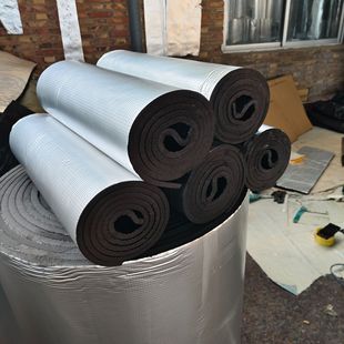 Factory wholesale aluminum foil insulation cotton roof insulation sound-absorbing insulation board model room sunscreen self-adhesive rubber insulation cotton