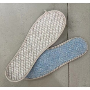Cloud socks children's shoes men's and women's shoe box insole stockings shipping links ancient eyebrow stickers cloud socks