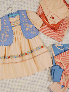 Girl's dress 2025 Summer Children's Flare Sleeve Floral Skirt Baby's Thin Girl's Retro Pastoral Style Skirt