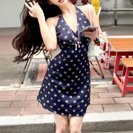 프렌치 스타일 블루 브이넥 허리 홀터넥 드레스 짧은 스커트 여성 여름 신작 해변 휴가 스타일 착용