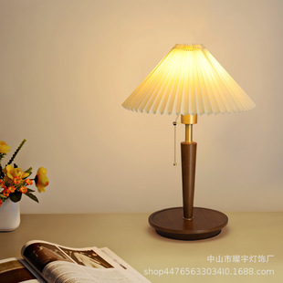 Cross-border retro bedside table lamp Nordic living room bedroom pleated table lamp ins American household wooden table lamp