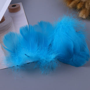 Factory direct decorative feathers wholesale dyed goose feathers diy colored feathers floating feathers filling feathers