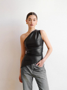 2024 autumn new fashion temperament slant shoulder irregular tight figure leather pleated vest T-shirt top