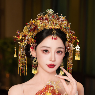 Bride Xiuhe Headwear Chinese Luxury Phoenix Crown Classical Hanfu Dragon and Phoenix Jacket Accessories Exquisite Handmade Crystal Phoenix Crown