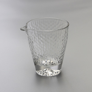 Factory Wholesale Glass Fair Cup Mount Fuji bottom hammer eye pattern public cup thickened heat-resistant glass tea sea tea set
