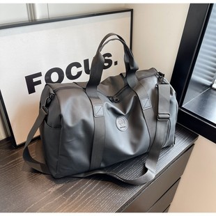 New fashion storage bag moisture-proof moving packing travel universal luggage travel bag dustproof large capacity Fitness Bag