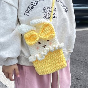 2023 finished bag hand-woven clownfish messenger bag wool mobile phone bag crocheted funny children parent-child bag