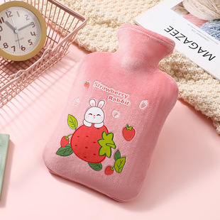 Hot water bag warm water bag filling water filling warm belly warm water bag warm hand treasure female students apply belly warm baby 3