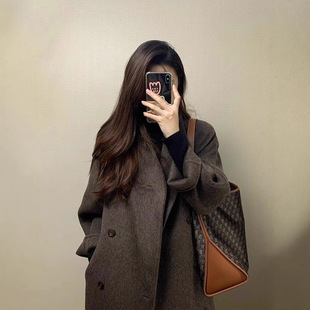 Woolen Coat Women's Autumn and Winter 2024 New High-end Thickened Woolen Coat for Petite Mid-length Hepburn Style