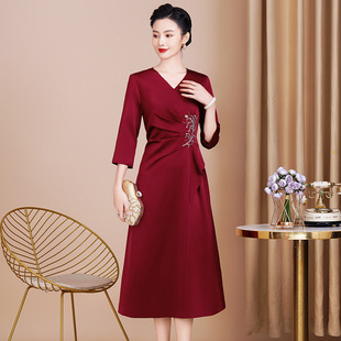 Mother's Wedding Autumn Dress Fashion dress Noble Foreign Style Mother-in-law Married Daughter High-end Wedding Dress