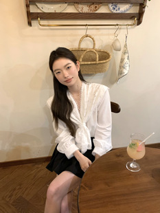 French Retro Lace Long Sleeve Shirt 2025 Spring New Design Sense Navy Collar Niche Chic Shirt