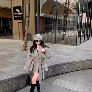 600g high-quality woolen fabric, original fur collar method lace-up waist-tight woolen coat loose cloak large