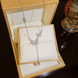 Light Luxury Exquisite Sweet Cool Style Butterfly Tassel Clavicle Chain Jewelry Women's All-match High-end Elegant Pearl Titanium Steel Necklace