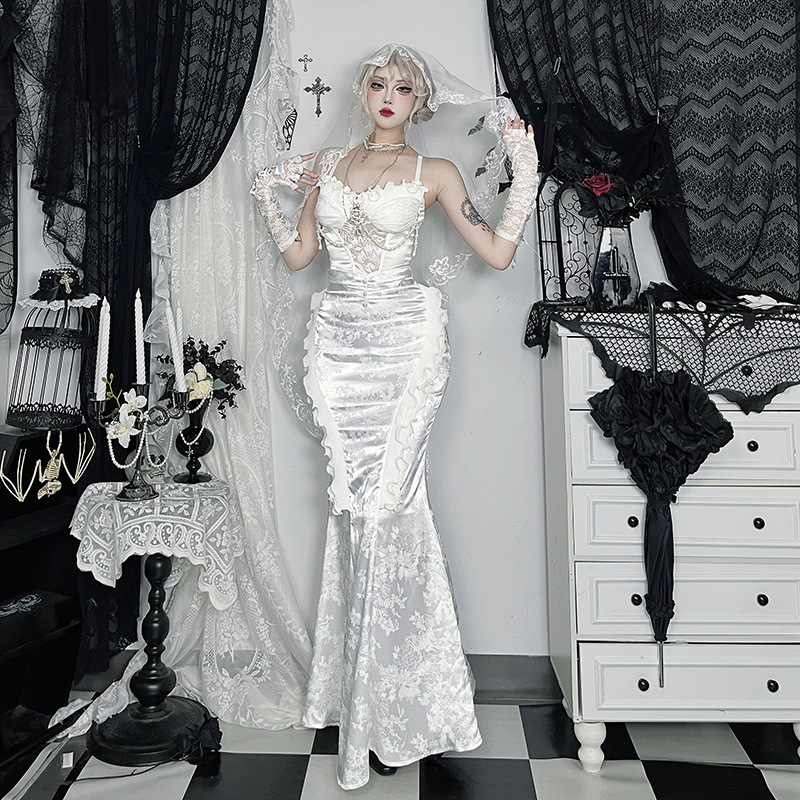 2025 New Cross-Border Women's Gothic Lolita Bodycon Fishtail Long Skirt Dark Style Pearl Mermaid Skirt