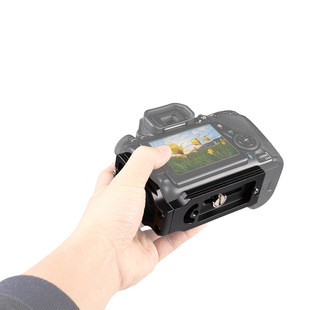 The L-shaped vertical clapper is suitable for the DJI stabilizer SLR camera tripod right-angle bracket Caffey quick-loading board