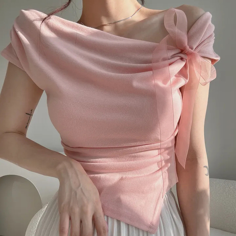 Bow-tie off-shoulder T-shirt for women, new summer design, unique style, slim fit, sexy short top.