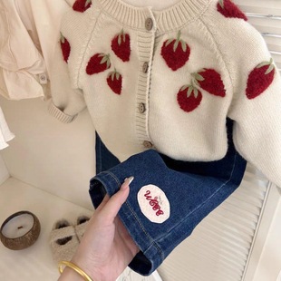 Girls' 2024 New Arrival Handmade Embroidered Strawberry Sweater Cardigan Baby Girl Vintage Three-dimensional Spring and Autumn Jacket